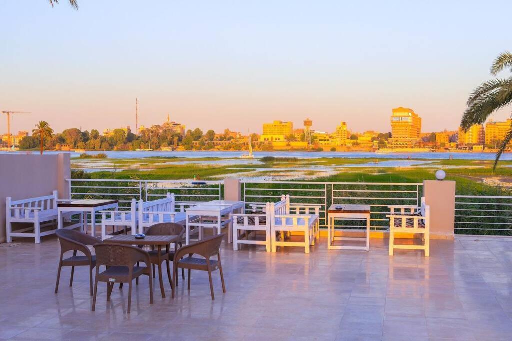 Royal Nile Villa - Nile View Apartment 1 Luxor Ngoại thất bức ảnh