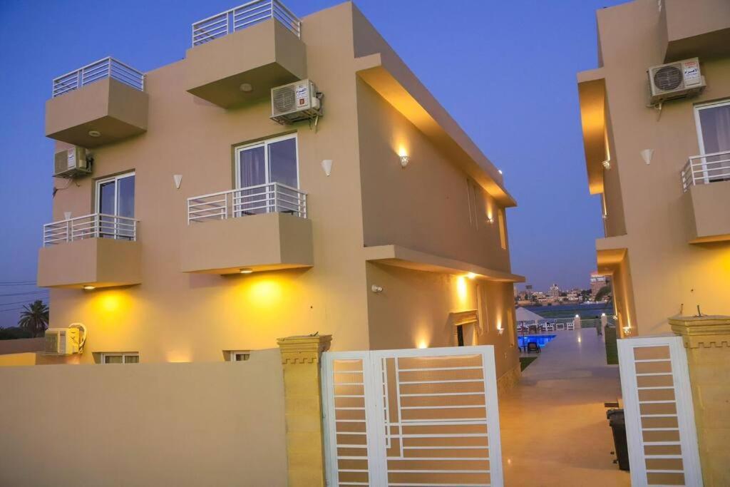 Royal Nile Villa - Nile View Apartment 1 Luxor Ngoại thất bức ảnh