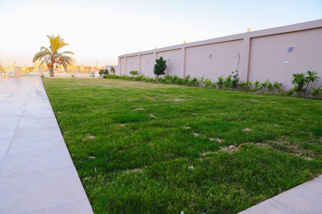 Royal Nile Villa - Nile View Apartment 1 Luxor Ngoại thất bức ảnh