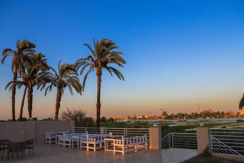 Royal Nile Villa - Nile View Apartment 1 Luxor Ngoại thất bức ảnh