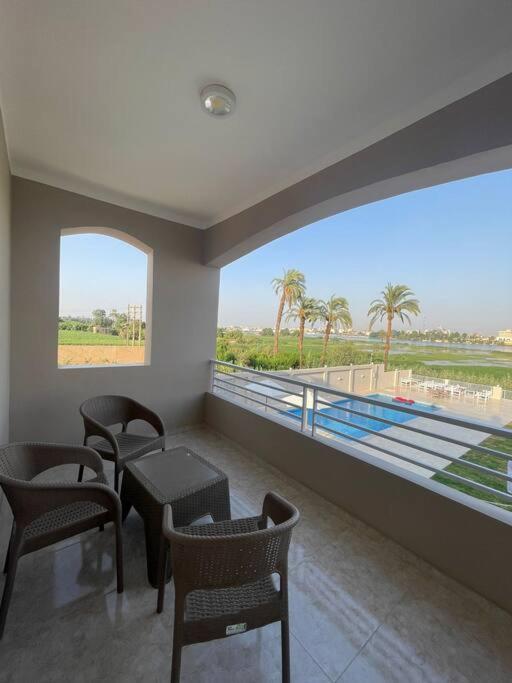 Royal Nile Villa - Nile View Apartment 1 Luxor Ngoại thất bức ảnh