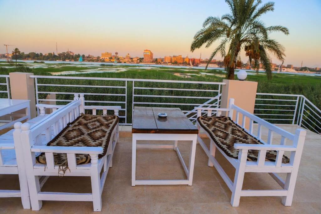 Royal Nile Villa - Nile View Apartment 1 Luxor Ngoại thất bức ảnh